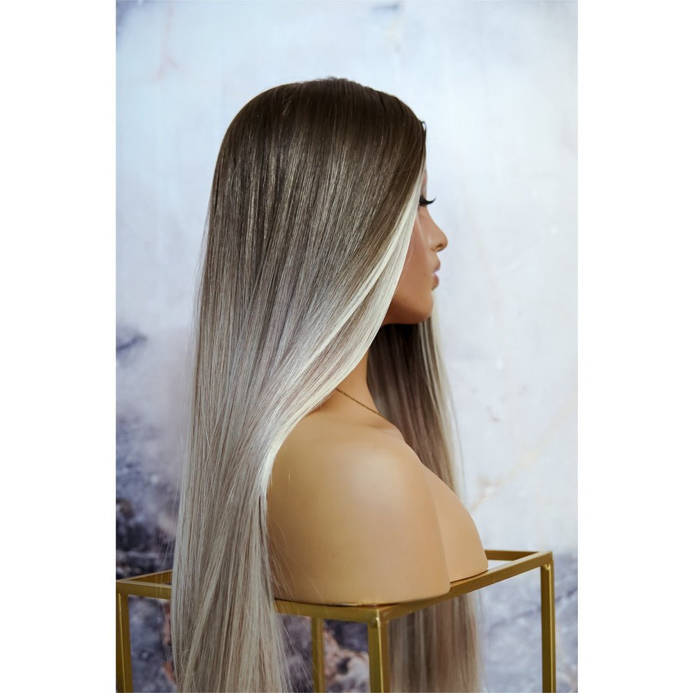 BELLA 24" Lace Front Wig