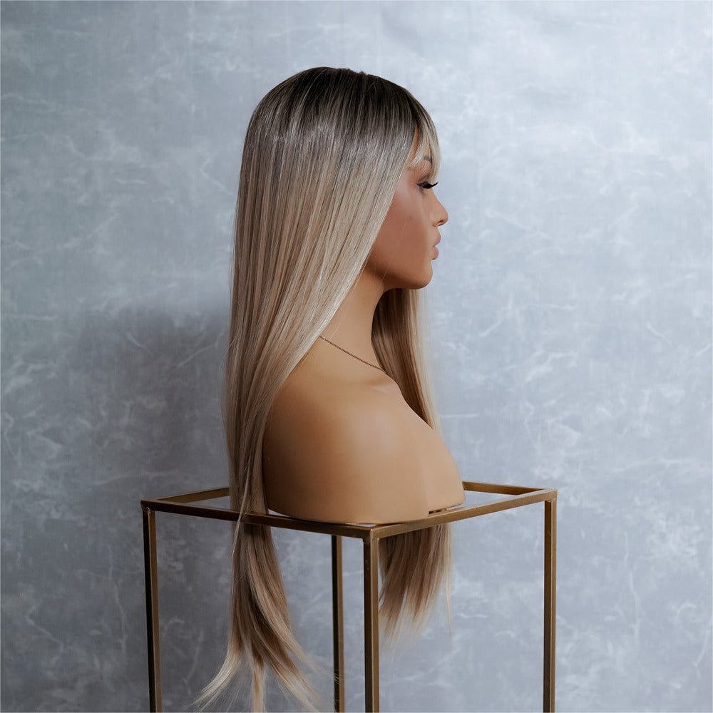 CHICAGO Blonde Ombre Fringe Wig - Milk & Honey