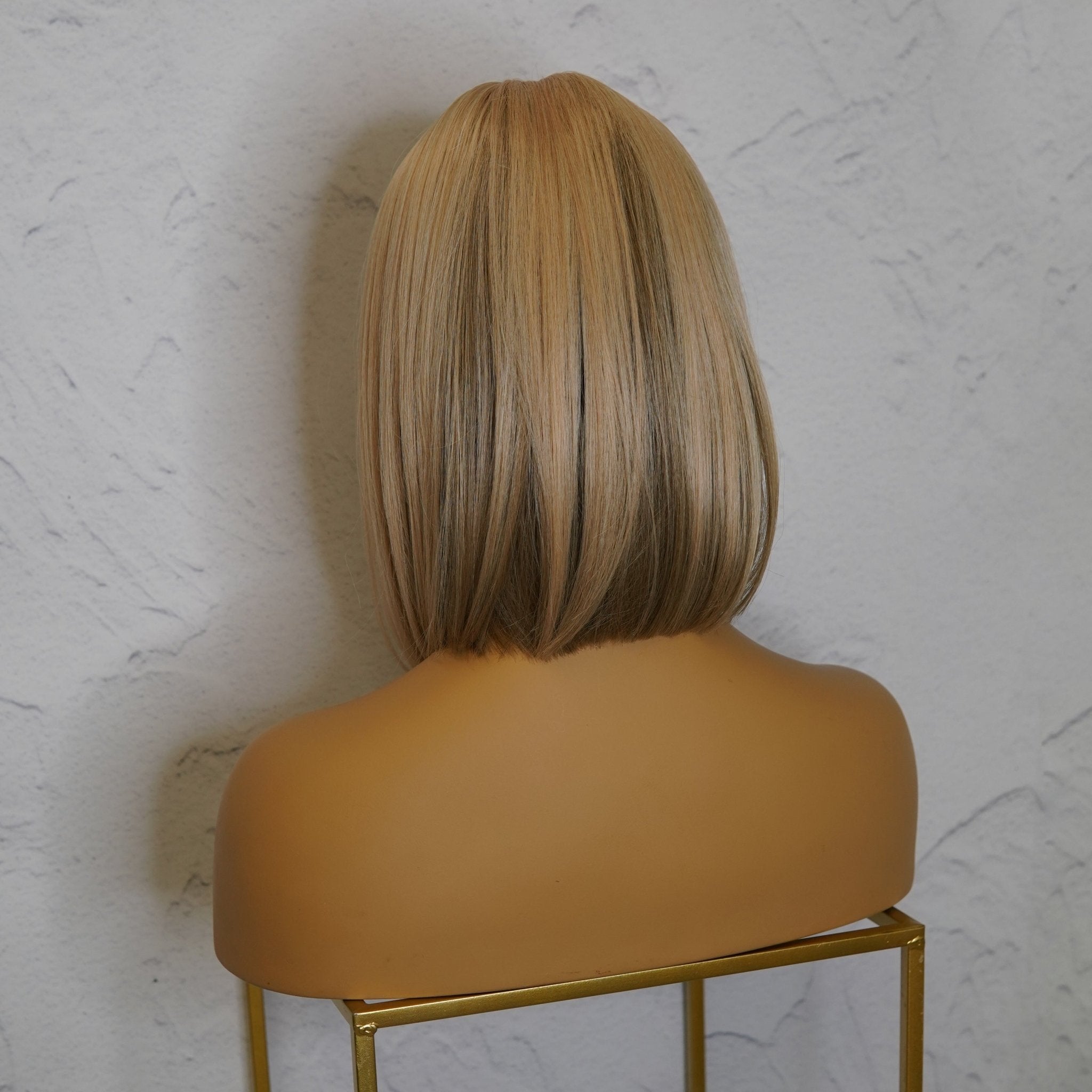 FRANKIE Blonde Lace Front Wig - Milk & Honey