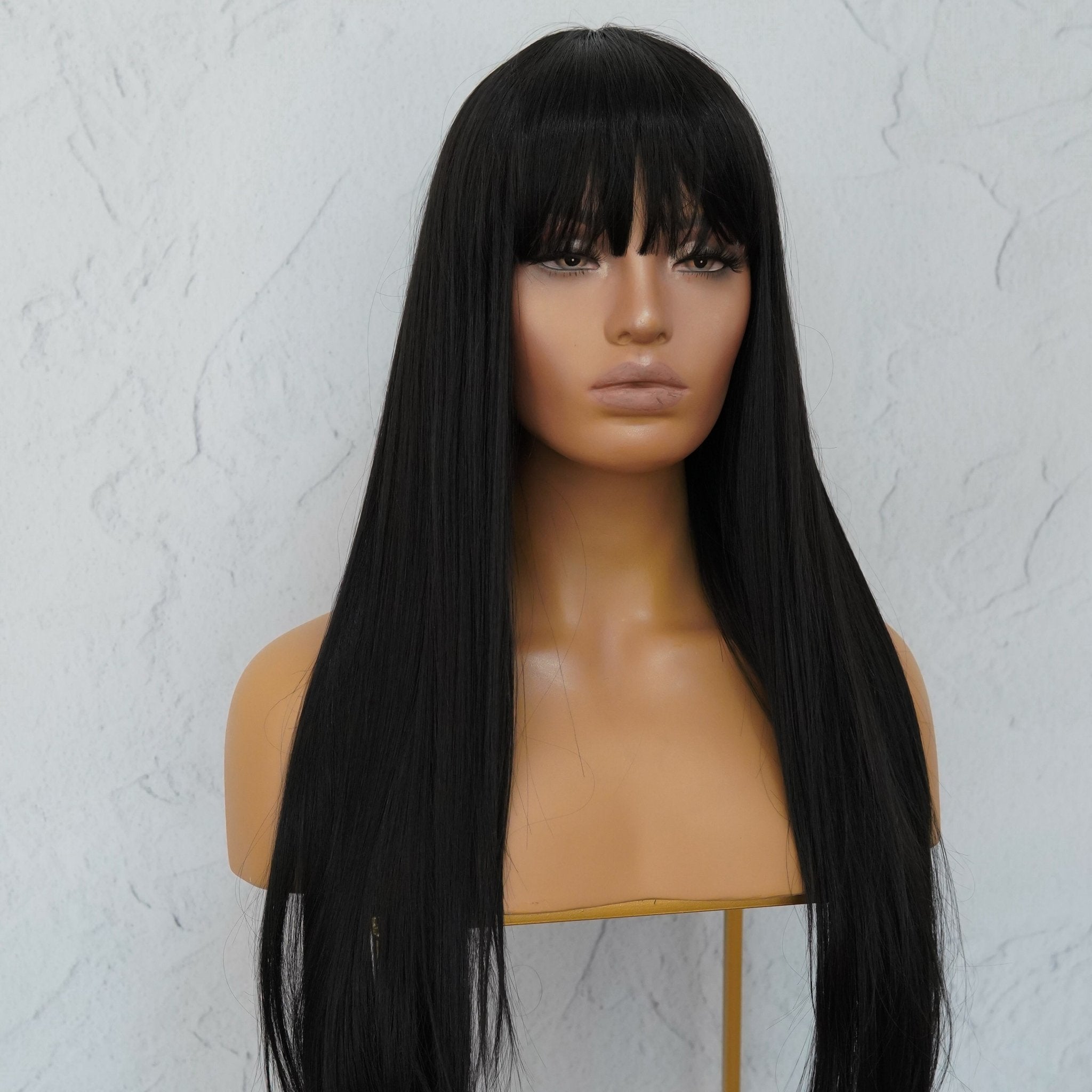 KITANA MORTAL KOMBAT COSPLAY - MONTANA Black Fringe Wig - Milk & Honey