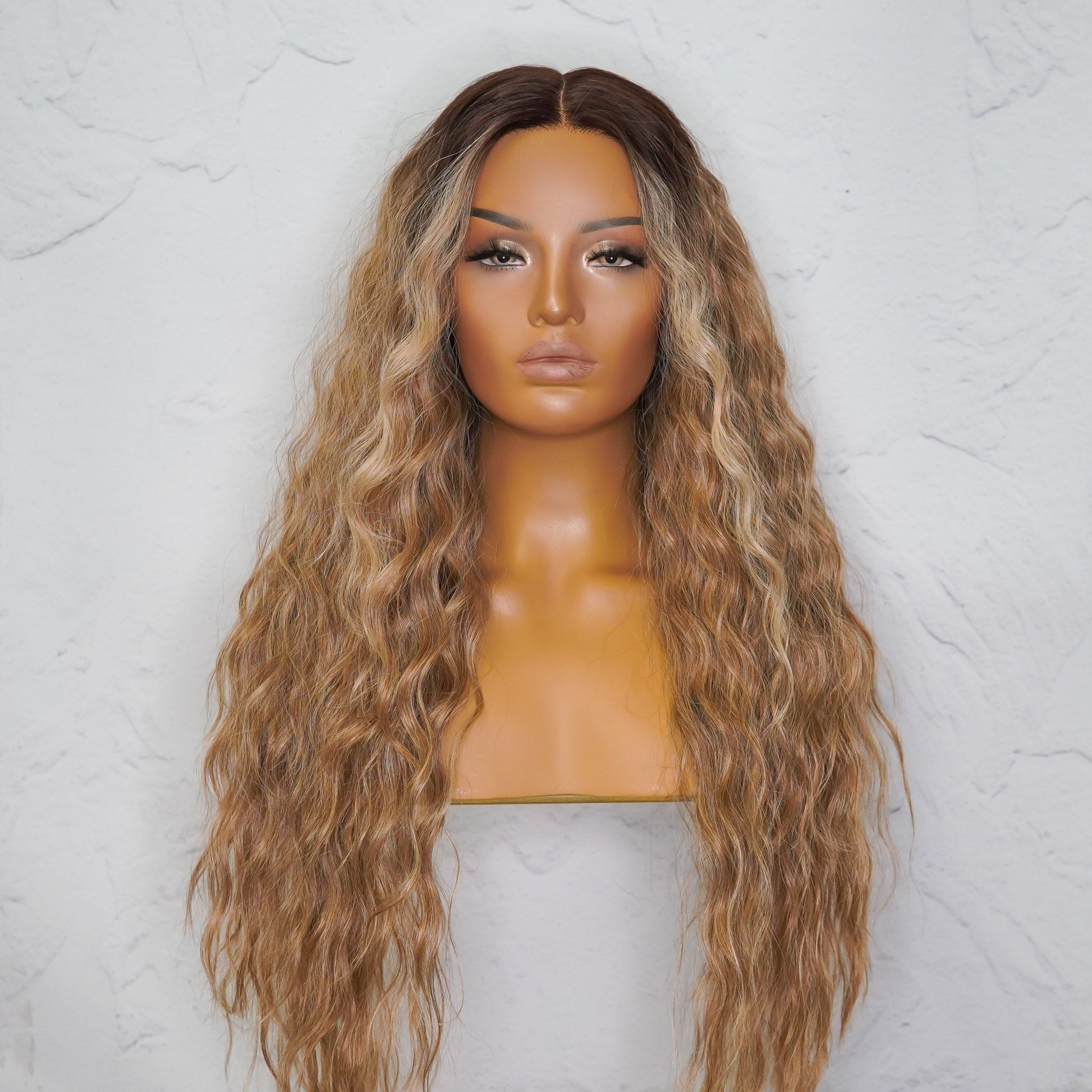 LILY 30" Ombre Lace Front Wig - Milk & Honey