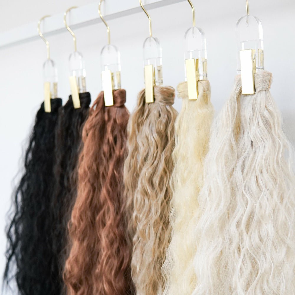 MORGAN Wavy Synthetic 22” Ponytail - Milk & Honey